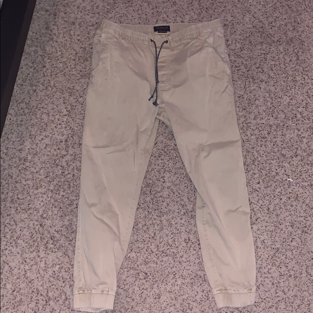 AMERICAN EAGLE JOGGERS
